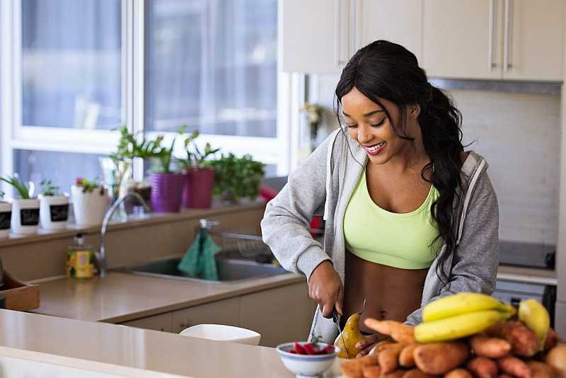 Woman eating healthy